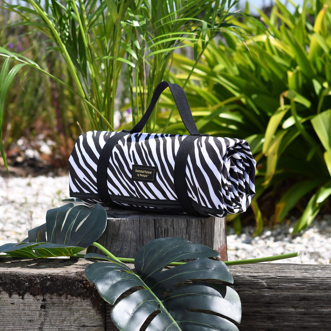 Black & White Picnic Blanket - Alfresco Dining Company