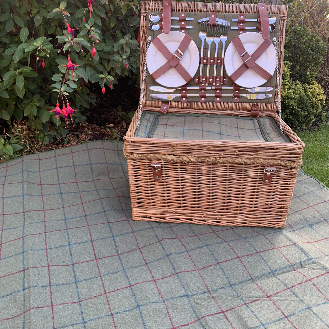 Luxury Green Tweed Picnic Blanket - Alfresco Dining Company