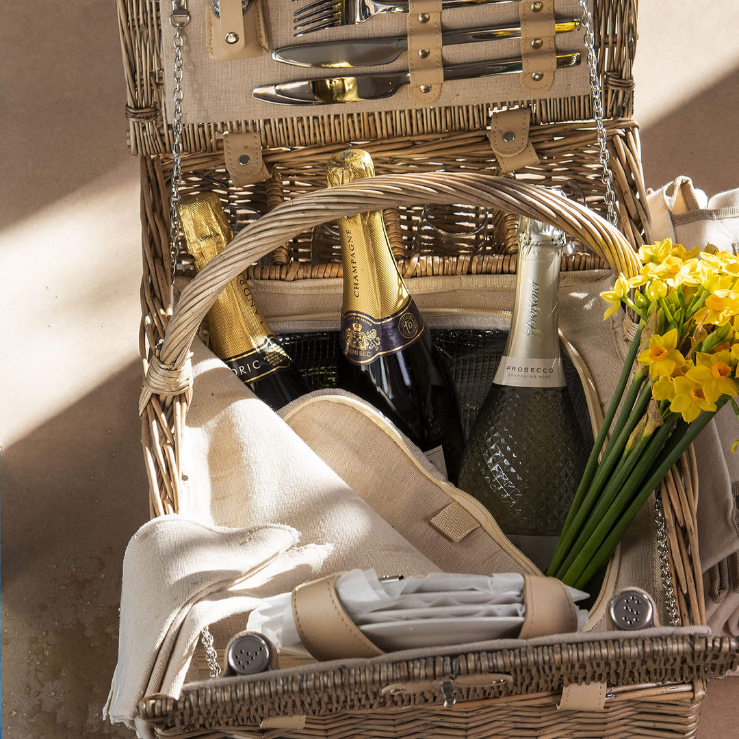 Grange Luxury Fitted Picnic Hamper (4 Person) - Alfresco Dining Company