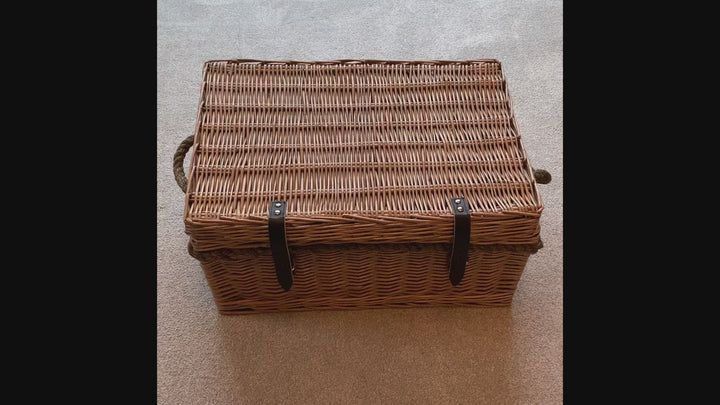 Cheltenham Fitted Picnic Hamper (4 Person)