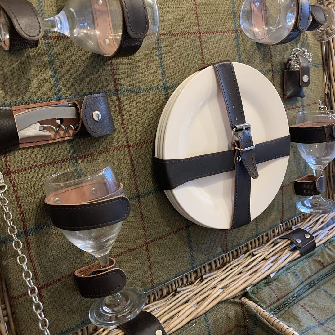 Cheltenham Fitted Picnic Hamper (4 Person) - Alfresco Dining Company