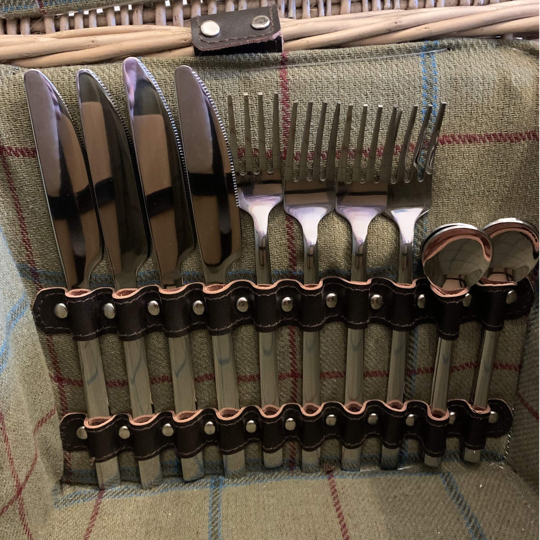 Cheltenham Fitted Picnic Hamper (4 Person) - Alfresco Dining Company