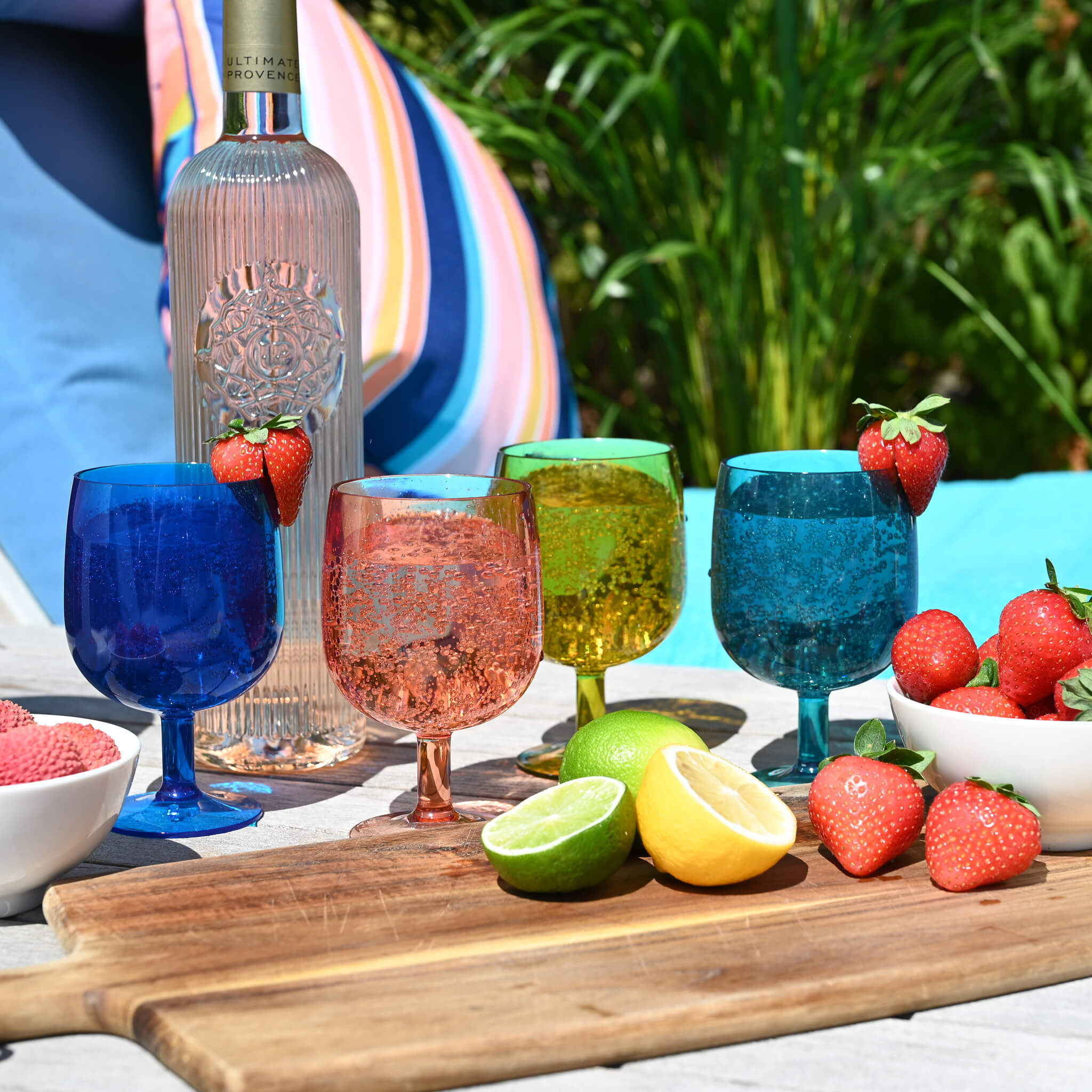 Riviera Wine Glasses (Set of 4) - Alfresco Dining Company